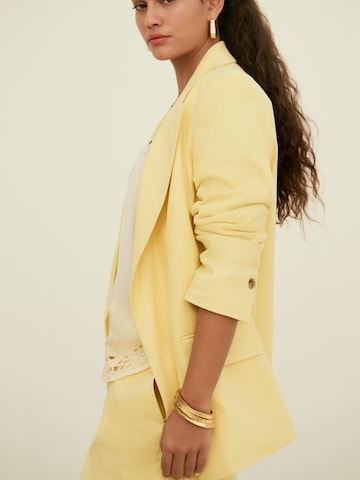 Next Blazer in Yellow