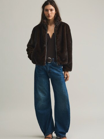 Pull&Bear Tussenjas in Bruin: voorkant