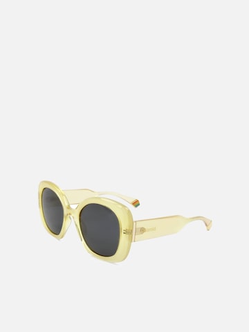 Polaroid Sunglasses in Yellow: front