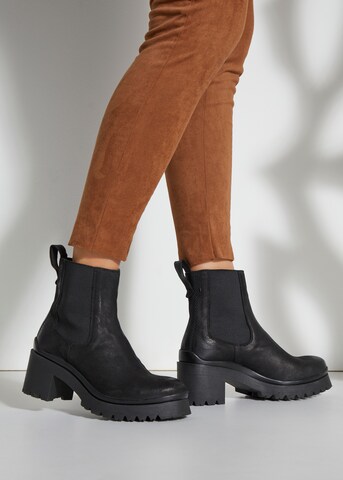 LASCANA Chelsea Boots in Schwarz