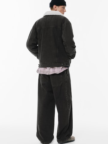Pull&Bear Winter jacket in Black