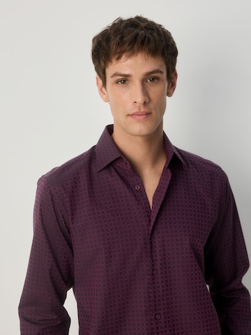 Coupe regular Chemise Next en rouge