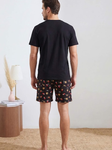 Trendyol Pyjama in Schwarz