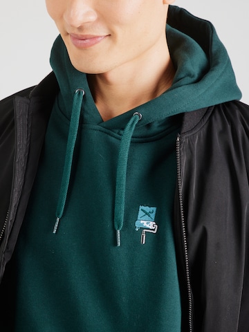 Iriedaily Sweatshirt 'Flag Roller' in Groen