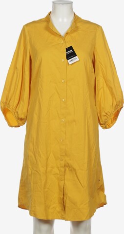 robe légère Dress in M in Yellow: front