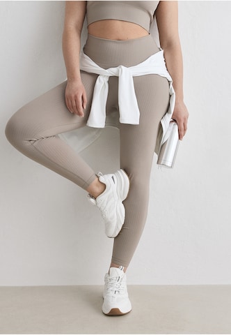 Aim'n Skinny Sportbroek in Bruin: voorkant