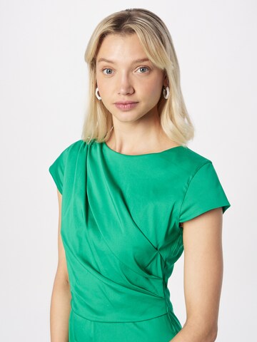 SWING Dress in Green