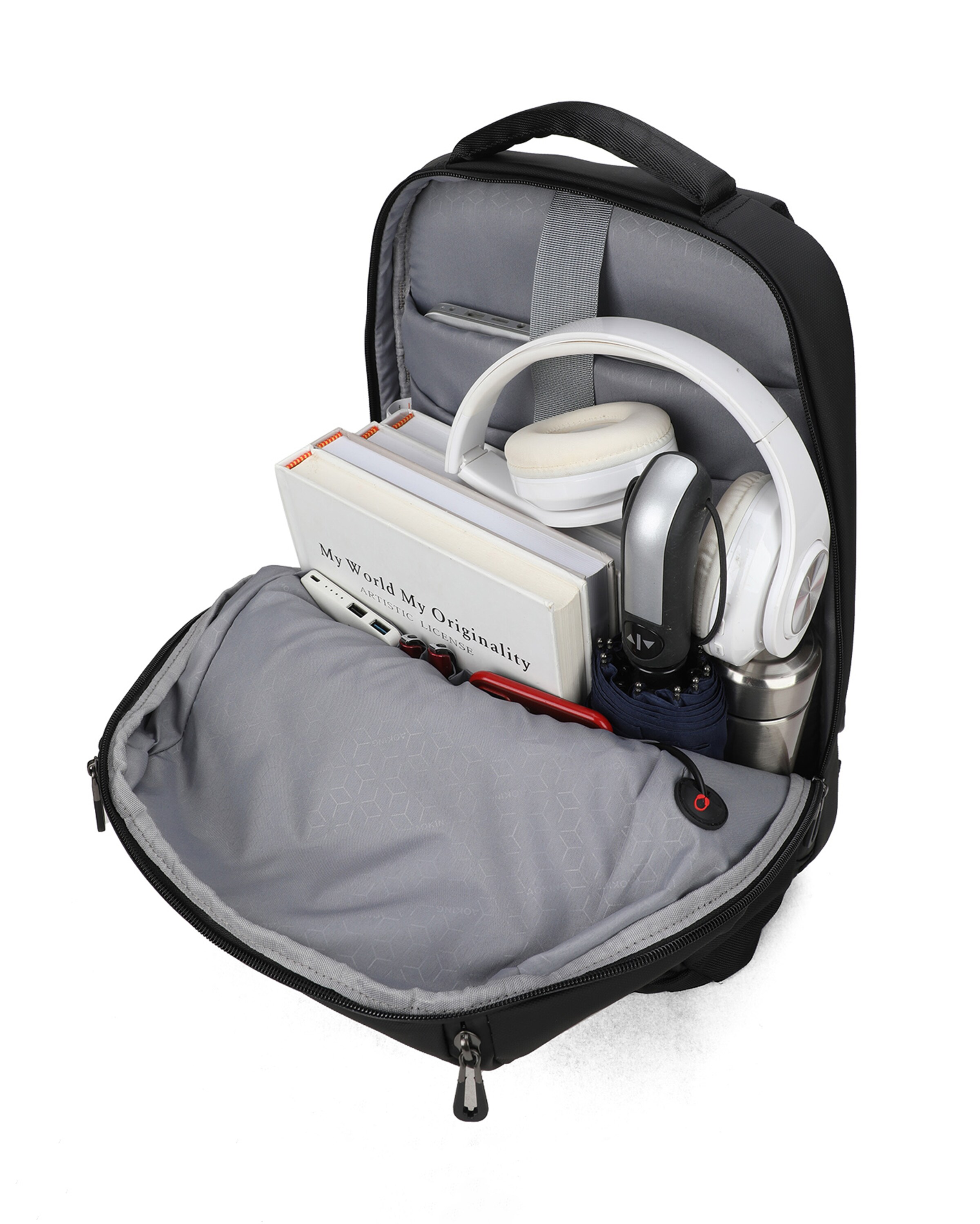 Aoking Backpack in Black