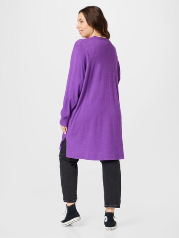 Cardigan 'AELLA' Zizzi en violet