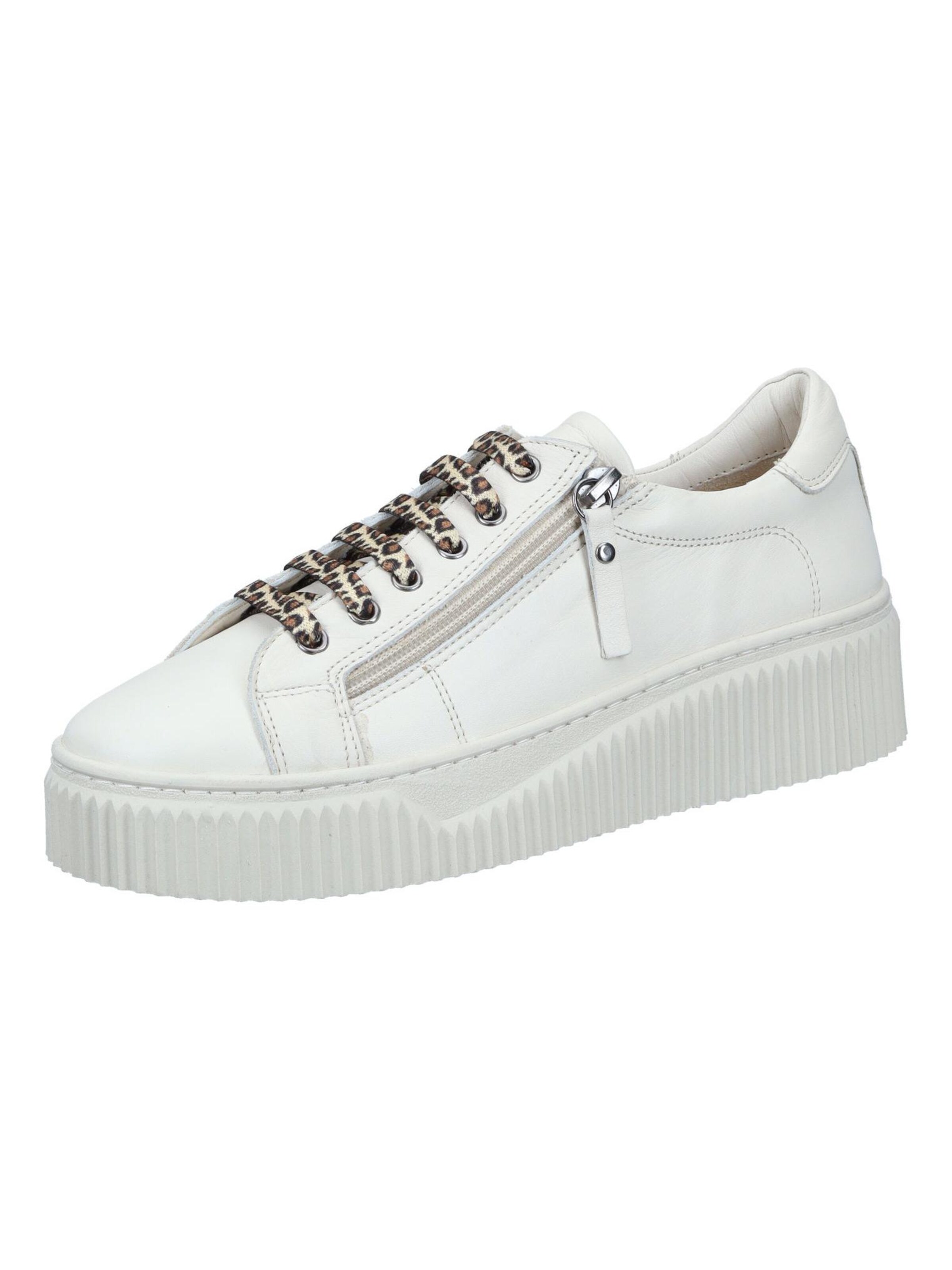 PIAZZA Lace-Up Shoes in White: front