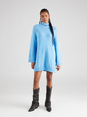 Monki Gebreide jurk in Blauw: voorkant