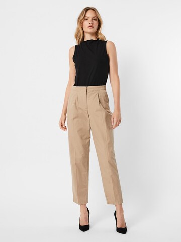 Loosefit Pantalon à plis 'Charlie' VERO MODA en beige