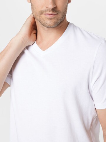 ADIDAS SPORTSWEAR Performance Shirt in White