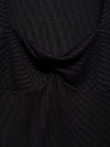 MANGO Majica 'BESTI' | črna barva