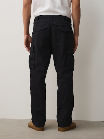Loosefit Pantalon cargo Next en noir