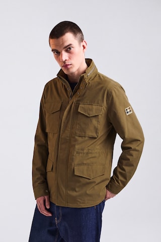 Aquascutum Active Between-Season Jacket in Green: front