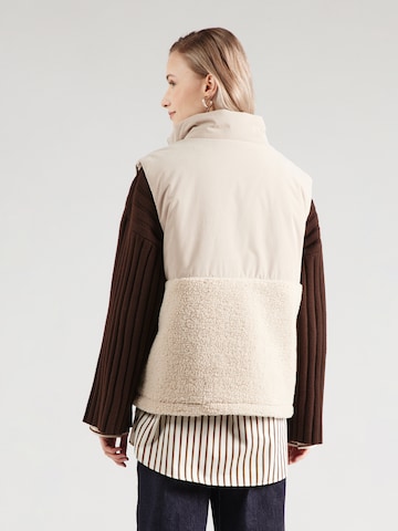 mazine Vest i beige