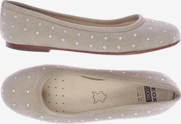 GEOX Flats & Loafers in 36,5 in Beige: front
