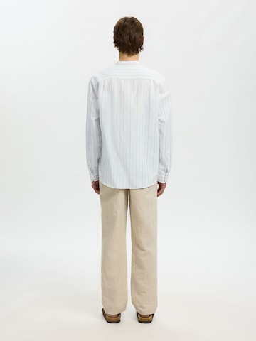 Coupe regular Chemise 'SLHClay' SELECTED en blanc