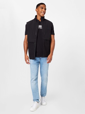 LEVI'S ® Bodywarmer 'Geary Fleece Vest' in Zwart