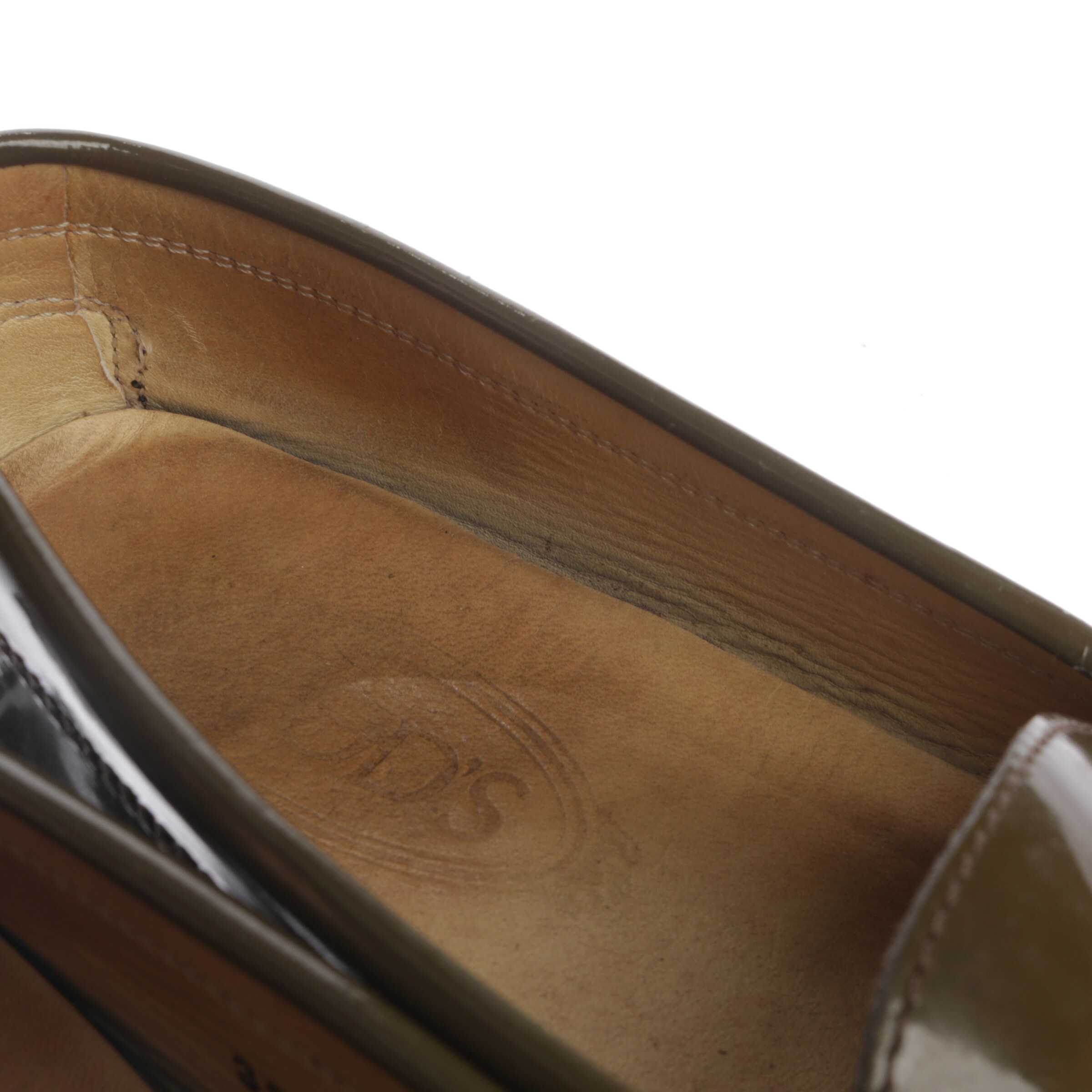 Tod's Flats & Loafers in 37 in Green