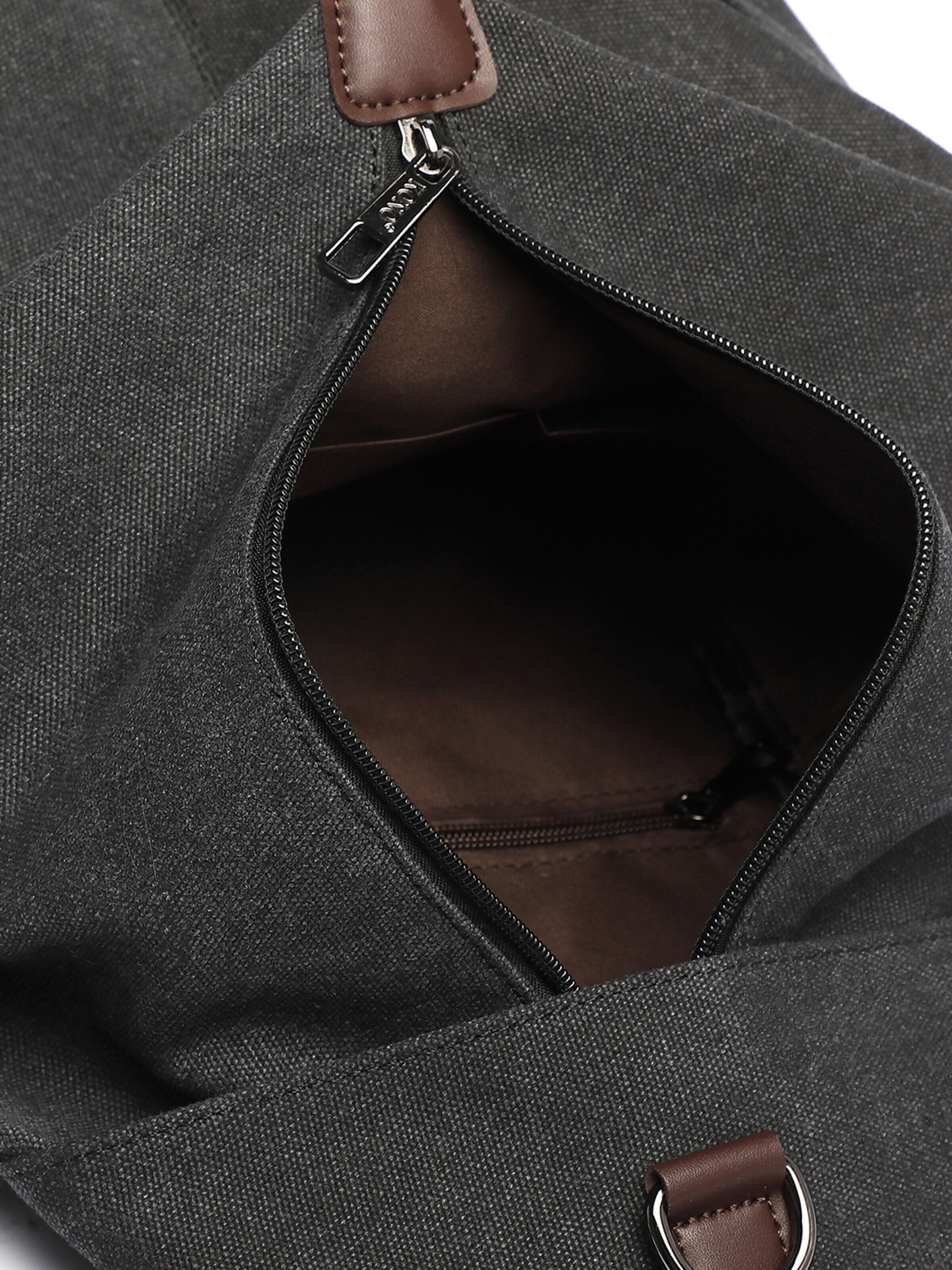 Kono Backpack in Black