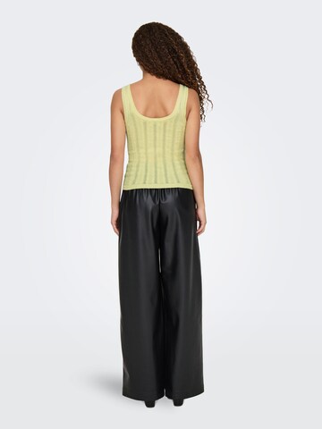 JDY Knitted top 'JDYBEAUTY' in Yellow
