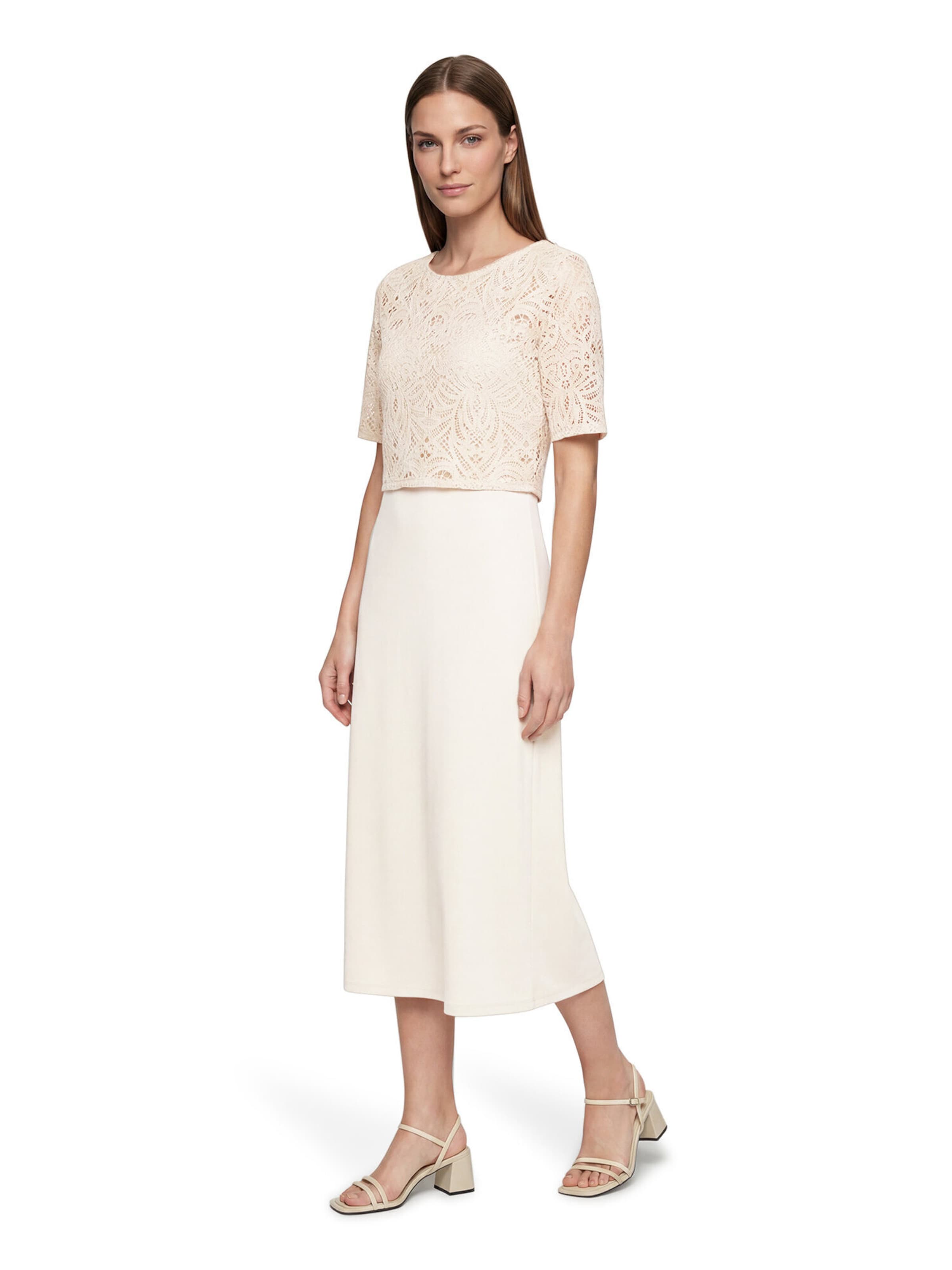 Robe de soirée Betty Barclay en beige