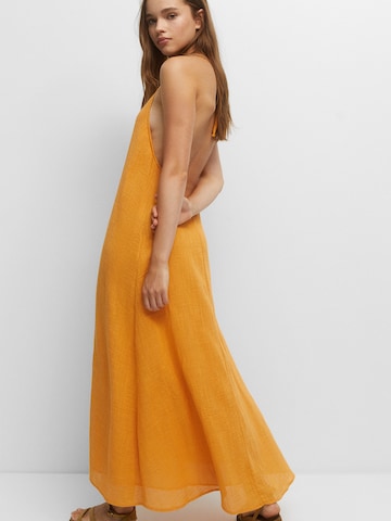Pull&Bear Letnia sukienka w kolorze pomarańczowy