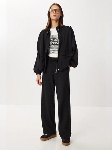 Pantalons de tailleur Happiness İstanbul en noir