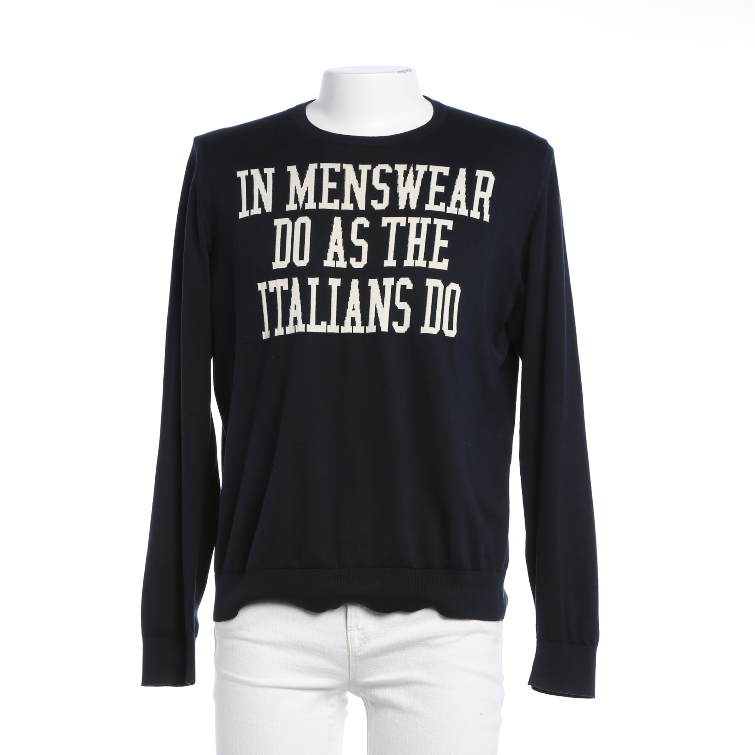 Caruso Sweater & Cardigan in M-L in Black: front