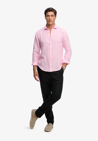 Coupe regular Chemise Superdry & Co en rose