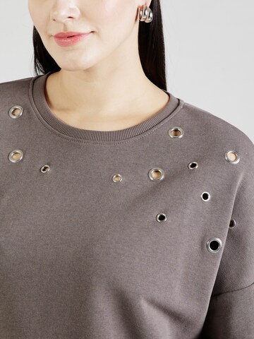 ONLY Carmakoma Sweatshirt 'CAREYE' in Grijs
