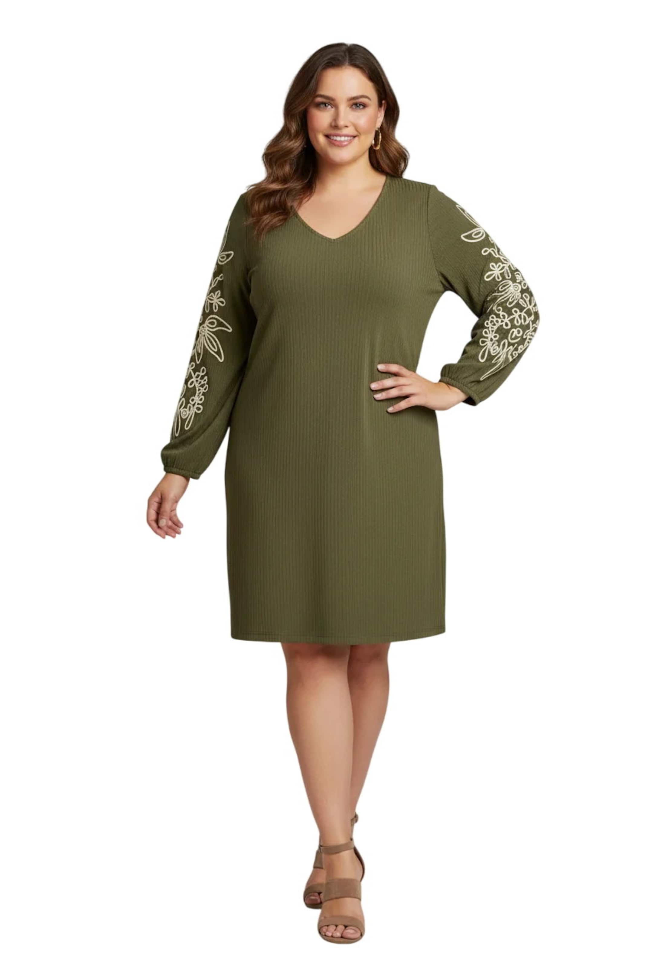 Shape Of You Dress in Green: front