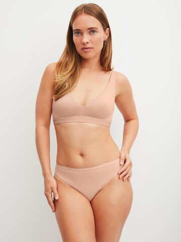 Bustino Reggiseno 'Sleek Skin' di CALIDA in rosa