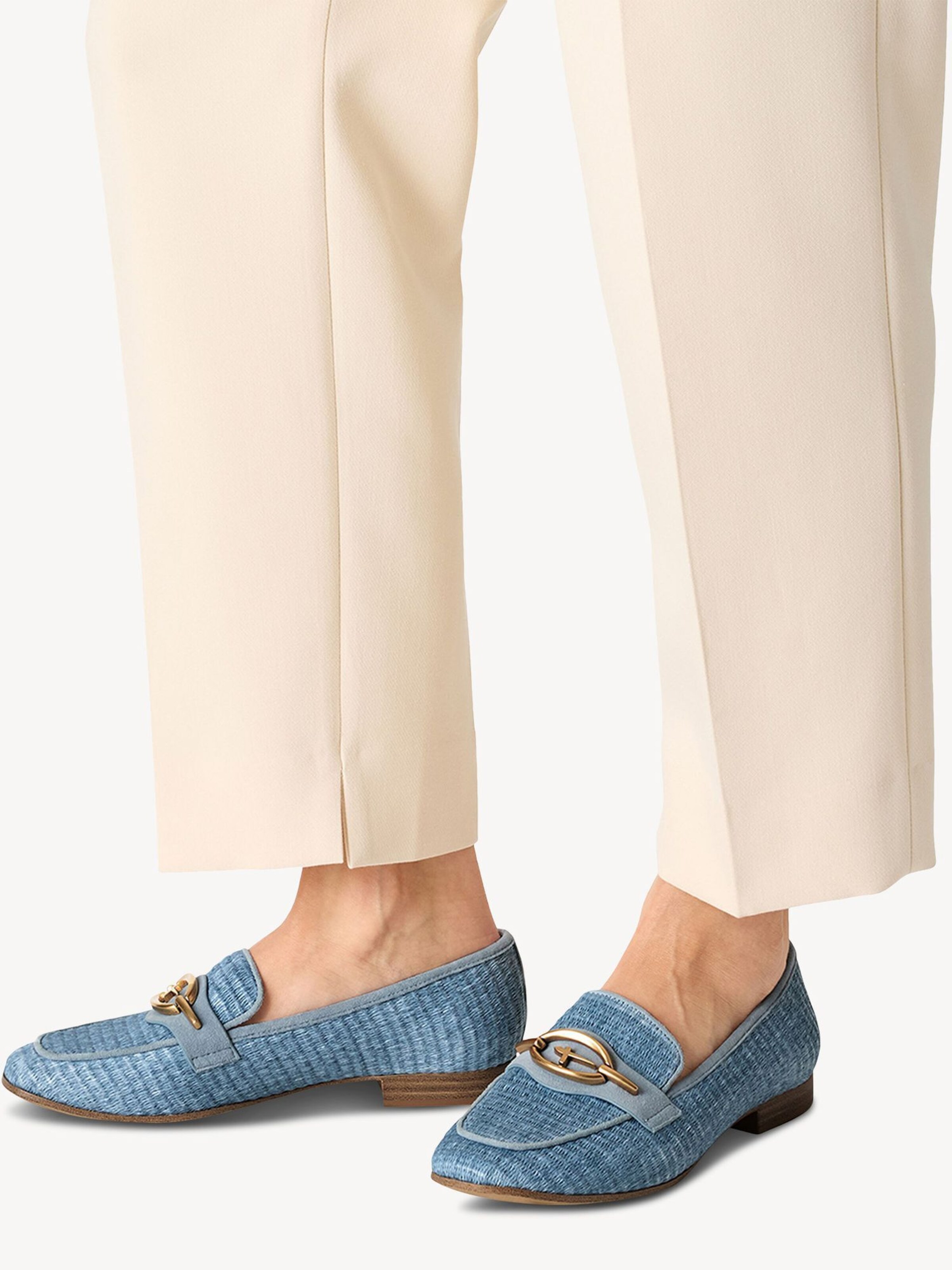 Tamaris Instappers in Blauw: voorkant