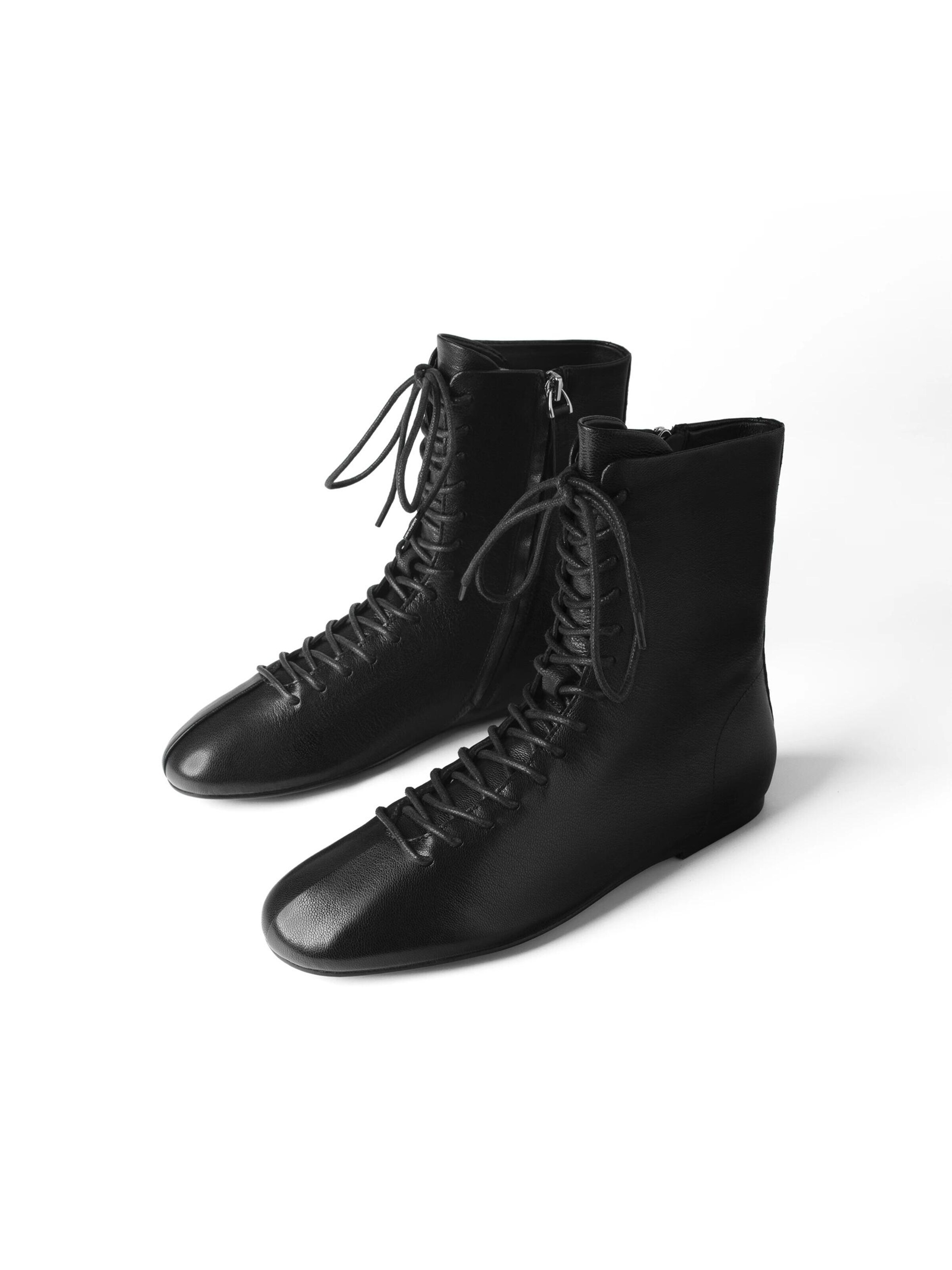 L37 HANDMADE SHOES Bokabakancsok 'LESS IS ALWAYS MORE' - fekete