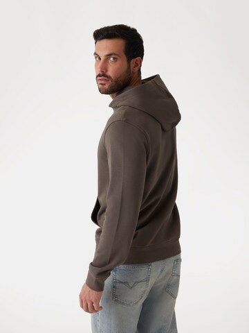 GUESS Sweatshirt in Braun