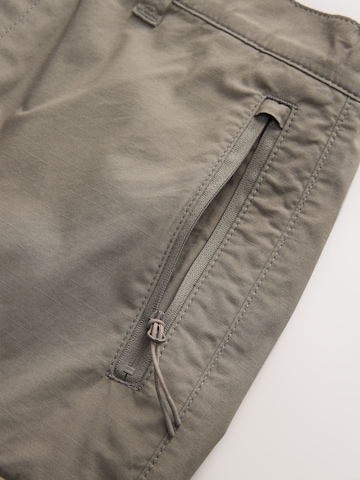 Regular Pantalon cargo Next en vert