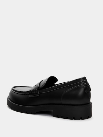 Pull&Bear Slip-in i svart