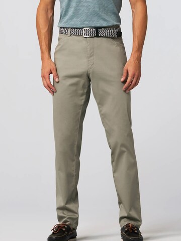 MEYER Regular Chino Pants 'Chicago' in Green: front