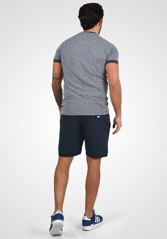 !Solid Regular Trousers in Blue