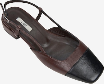 Desa Ballet Flats 'Ballerinas' in Brown: front