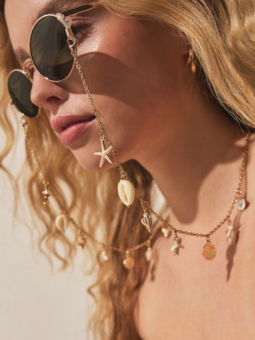 Next Brillenkette in Gold