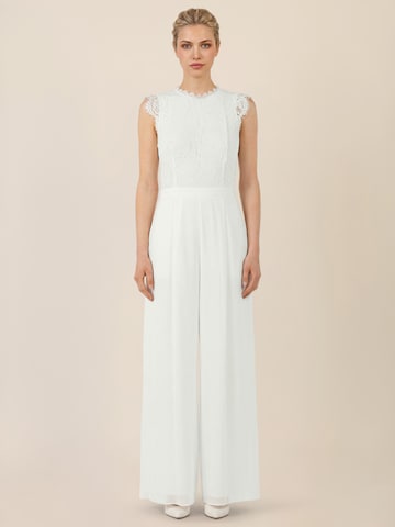 APART Jumpsuit in Beige: front