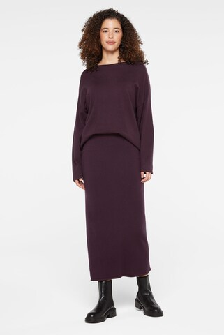 SENSES.THE LABEL Skirt in Red