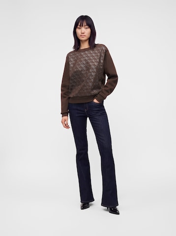GUESS Sweatshirt in Brown