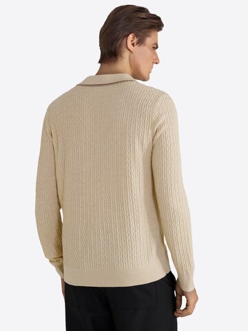 Vantory - Pullover em laranja