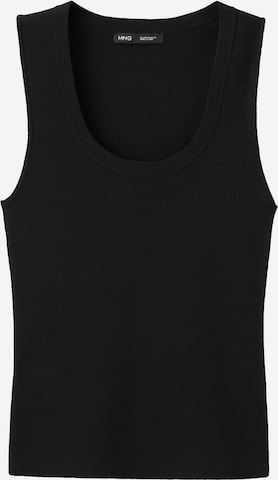 Top brodat 'MARX' de la MANGO pe negru: față