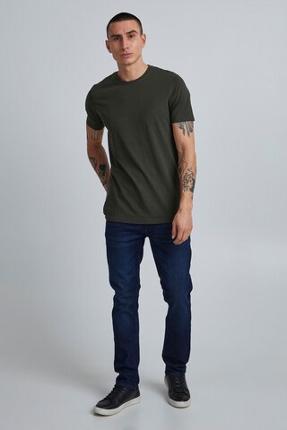 !Solid Regular Fit T-Shirt 'Rock' in Grün